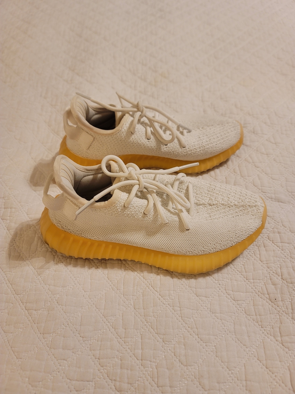 Adidas Yeezy Boost 350 V2 Cream White Sneakers
